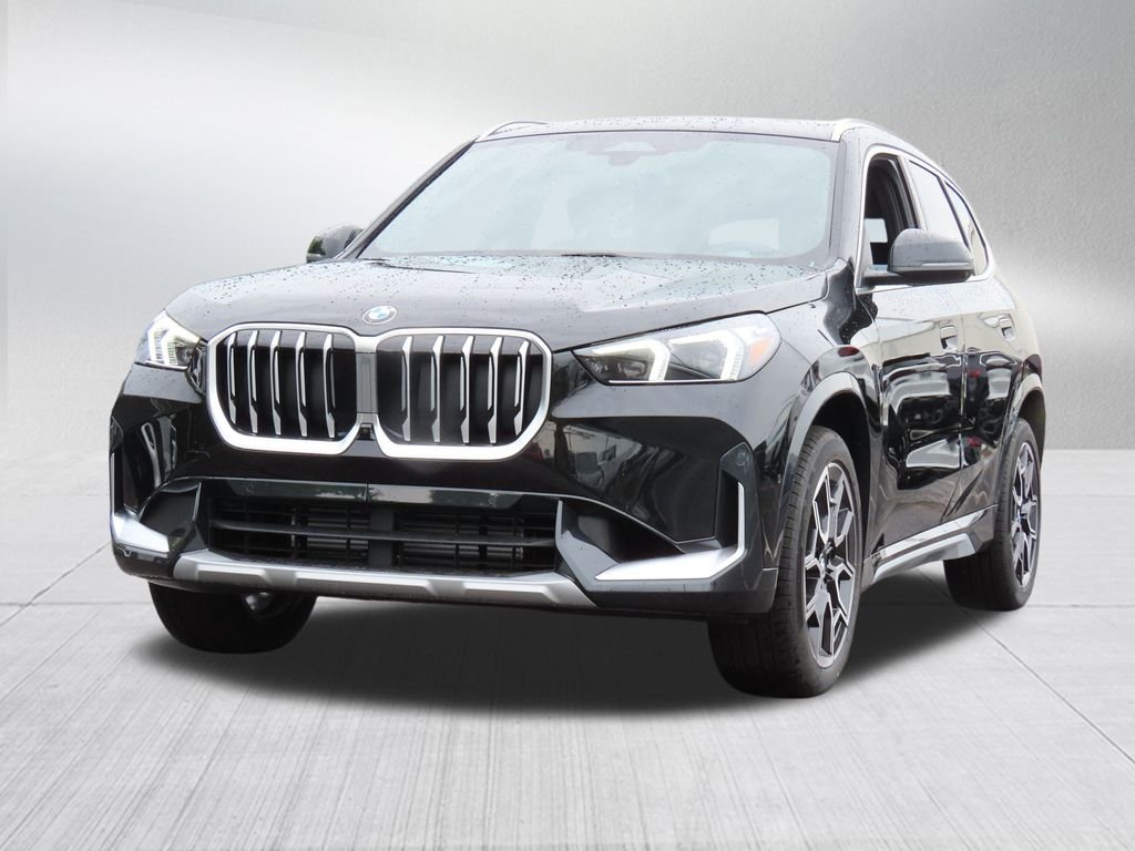 2025 BMW X1 28i
