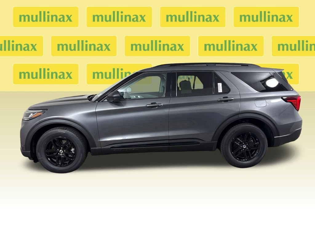 New 2026 Gray Ford Active image 9