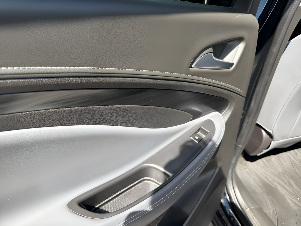 Used 2020 Black Buick Premium I image 19