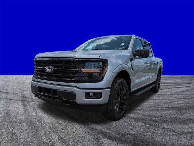 New 2026 Iconic Silver Metallic Ford XLT image 8