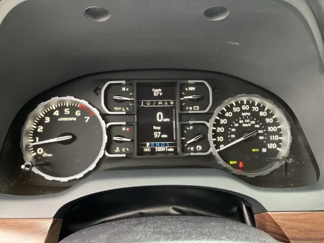 2021 Toyota Tundra Limited - Photo 11