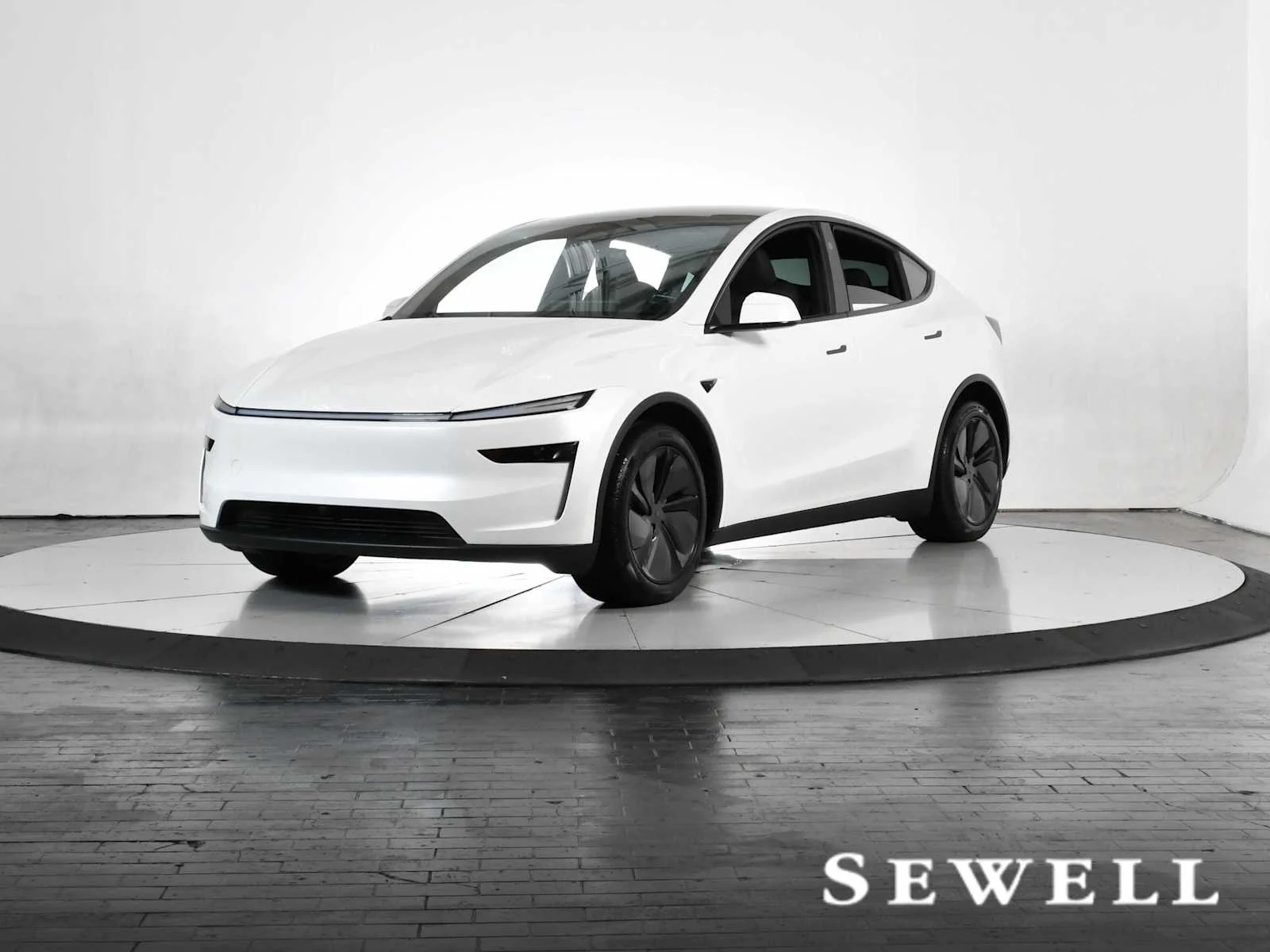 2026 Tesla Model Y Premium