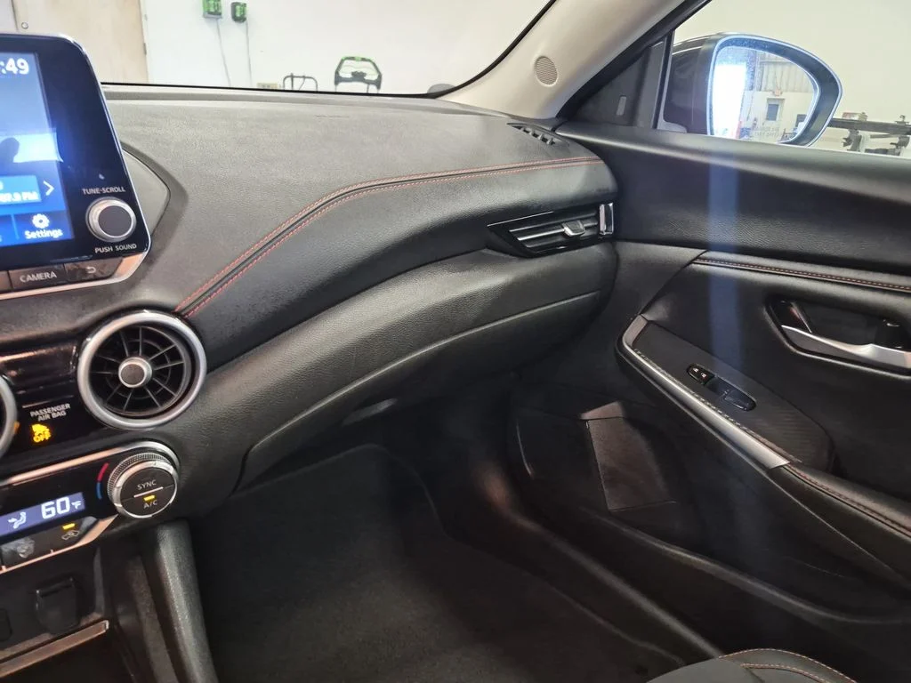 Used 2025 2t Gry Blk Roof Nissan SR image 19