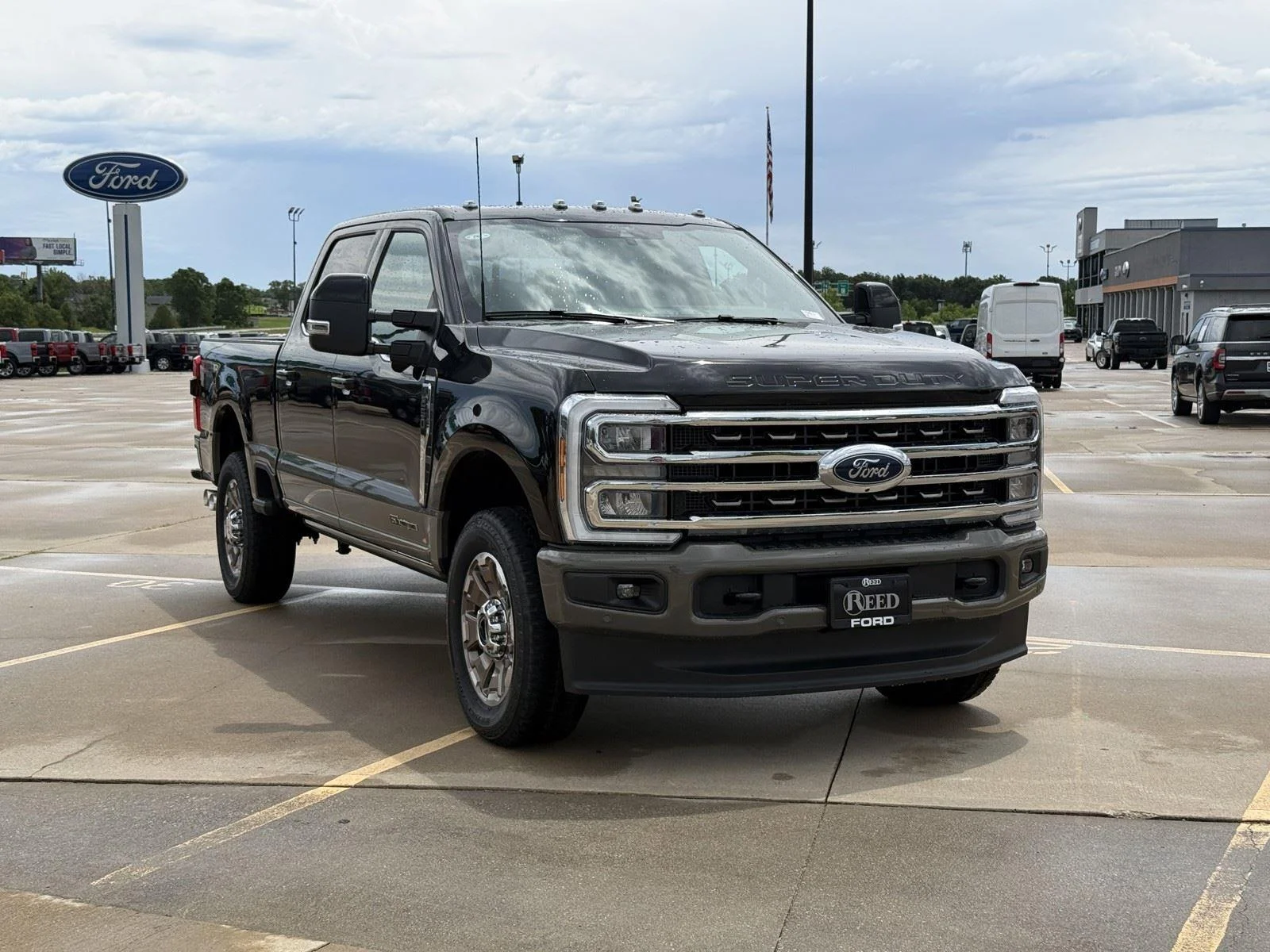 New 2026 Agate Black Metallic Ford F-250® King Ranch® image 2
