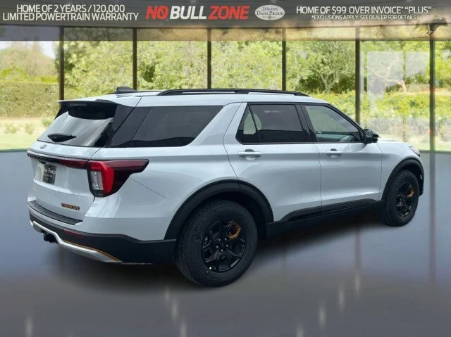 New 2026 Space White Metallic Ford Tremor® image 29