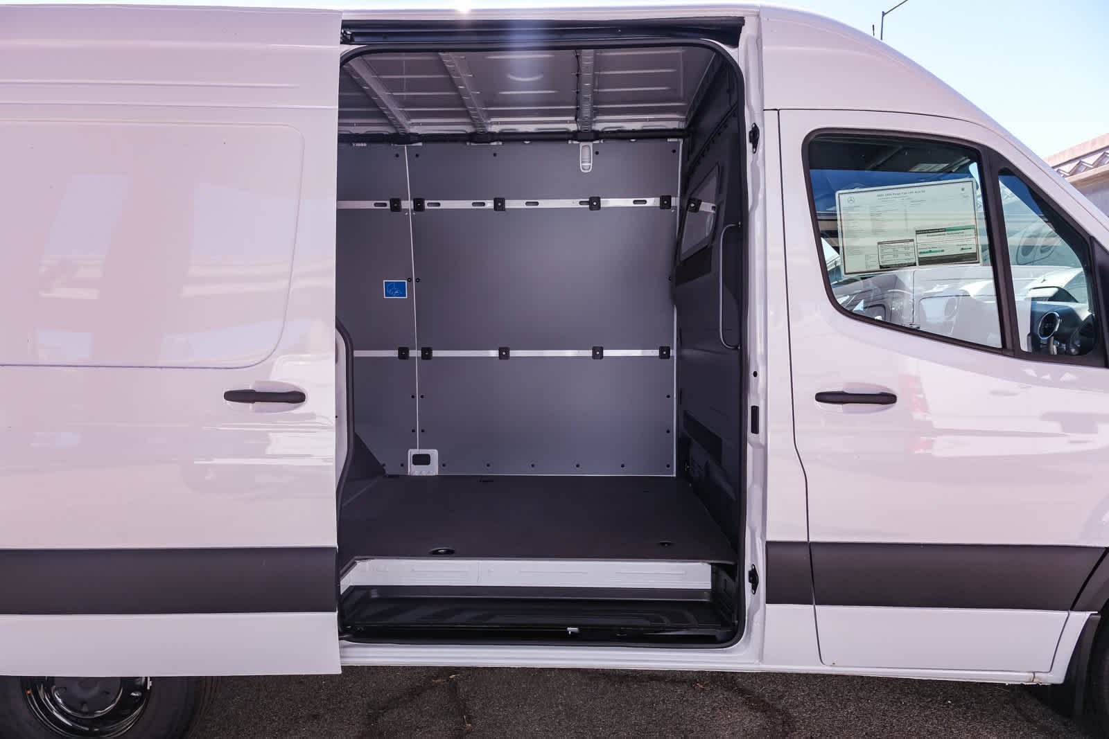 New 2026 Arctic White Mercedes-Benz RWD 2.0L I4 Diesel Turbocharged High Output image 15