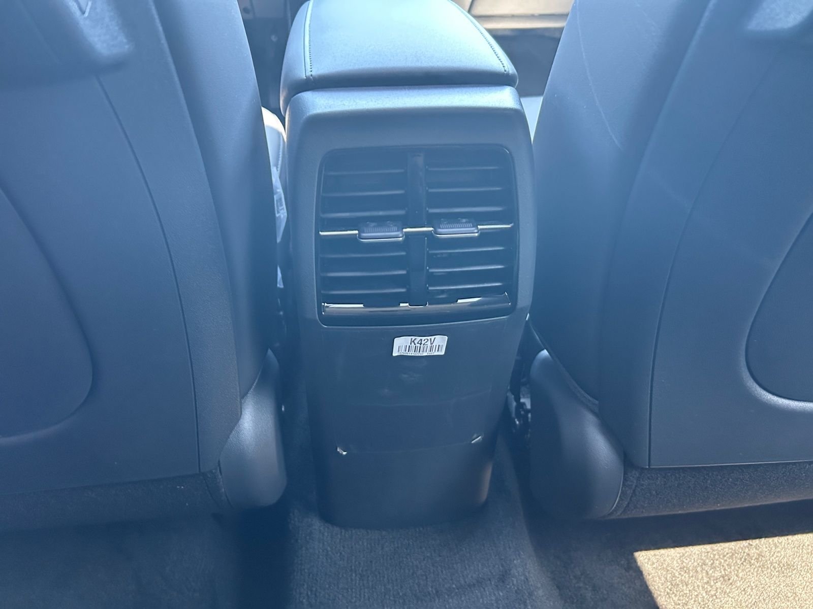 New 2026 Mineral Blue Kia EX image 25