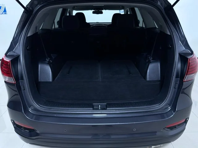 Used 2019 Platinum Graphite Kia LX image 11