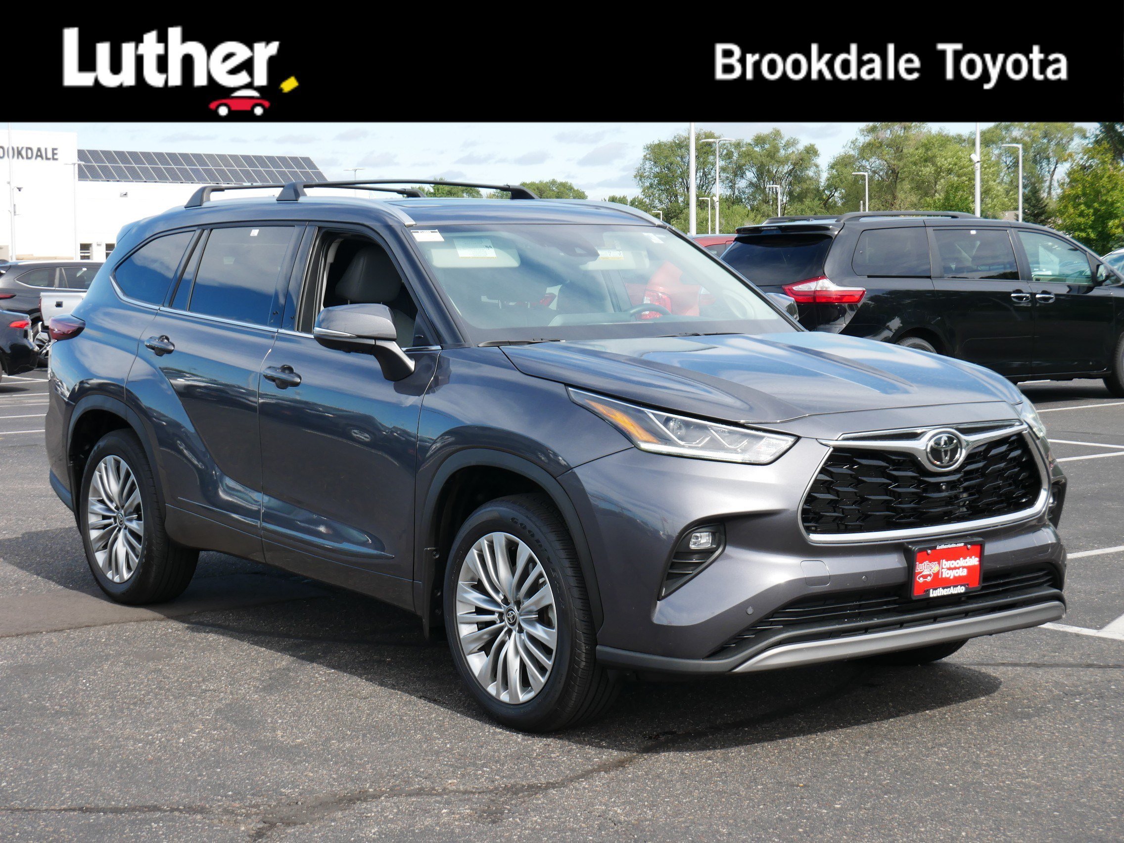 Certified Used 2025 Magnetic Gray Metallic Toyota Platinum image 1