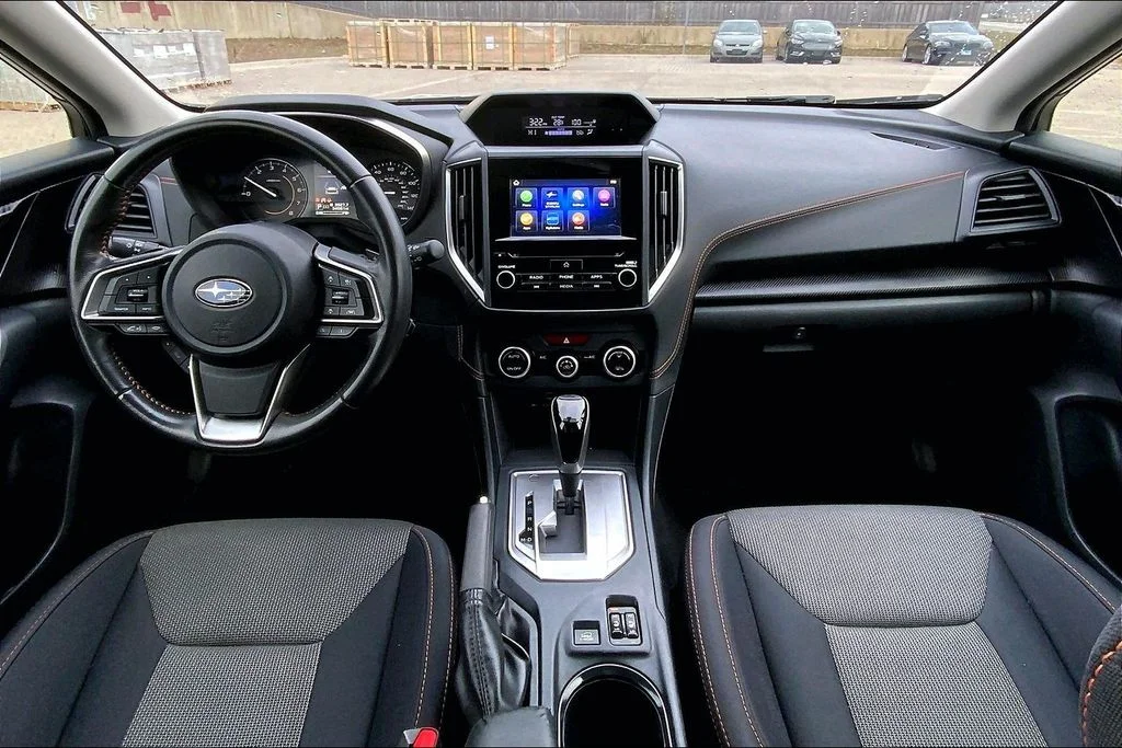 Used 2020 Black Subaru Premium image 15