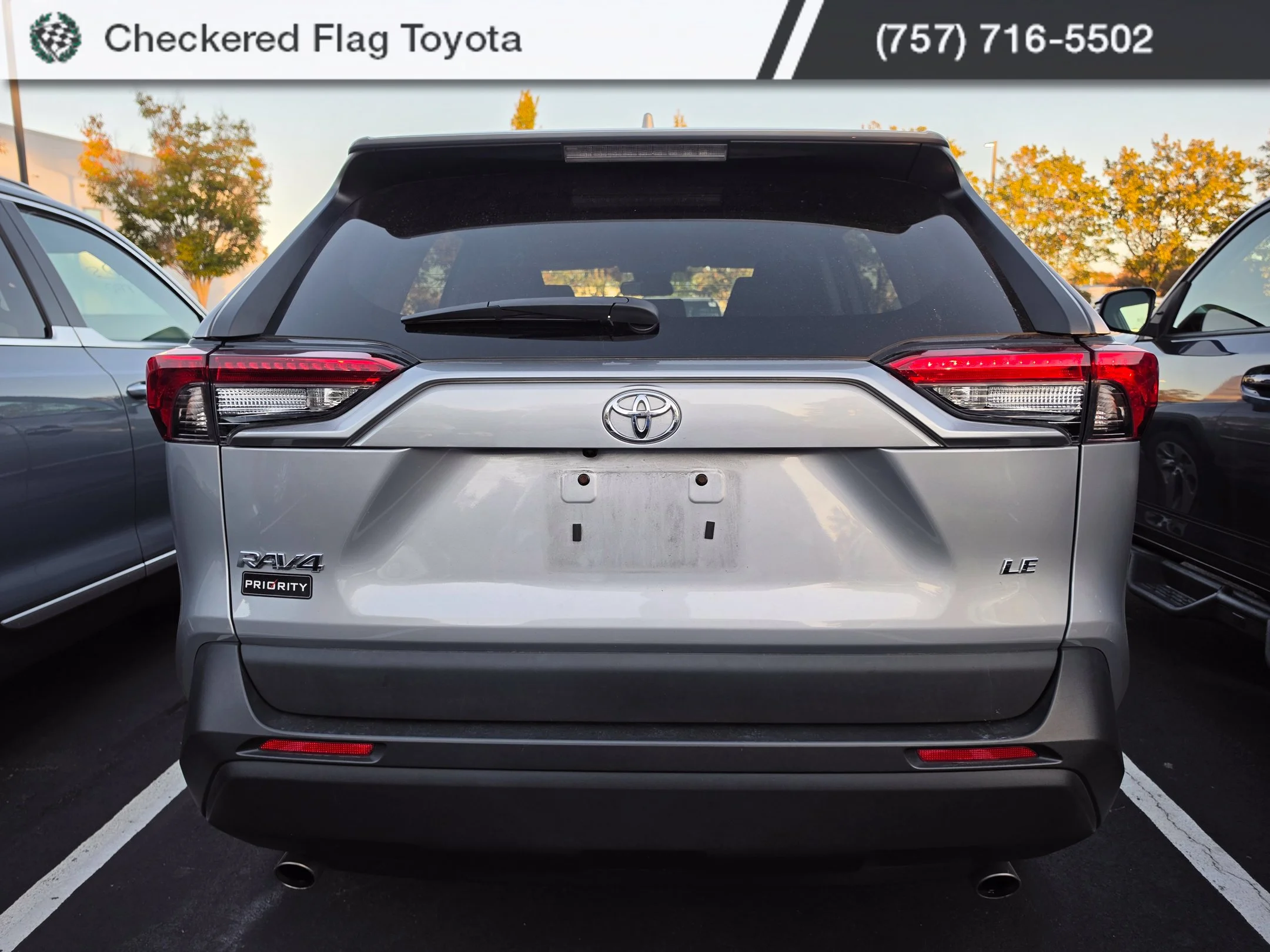 Used 2022 Silver Sky Metallic Toyota LE image 5