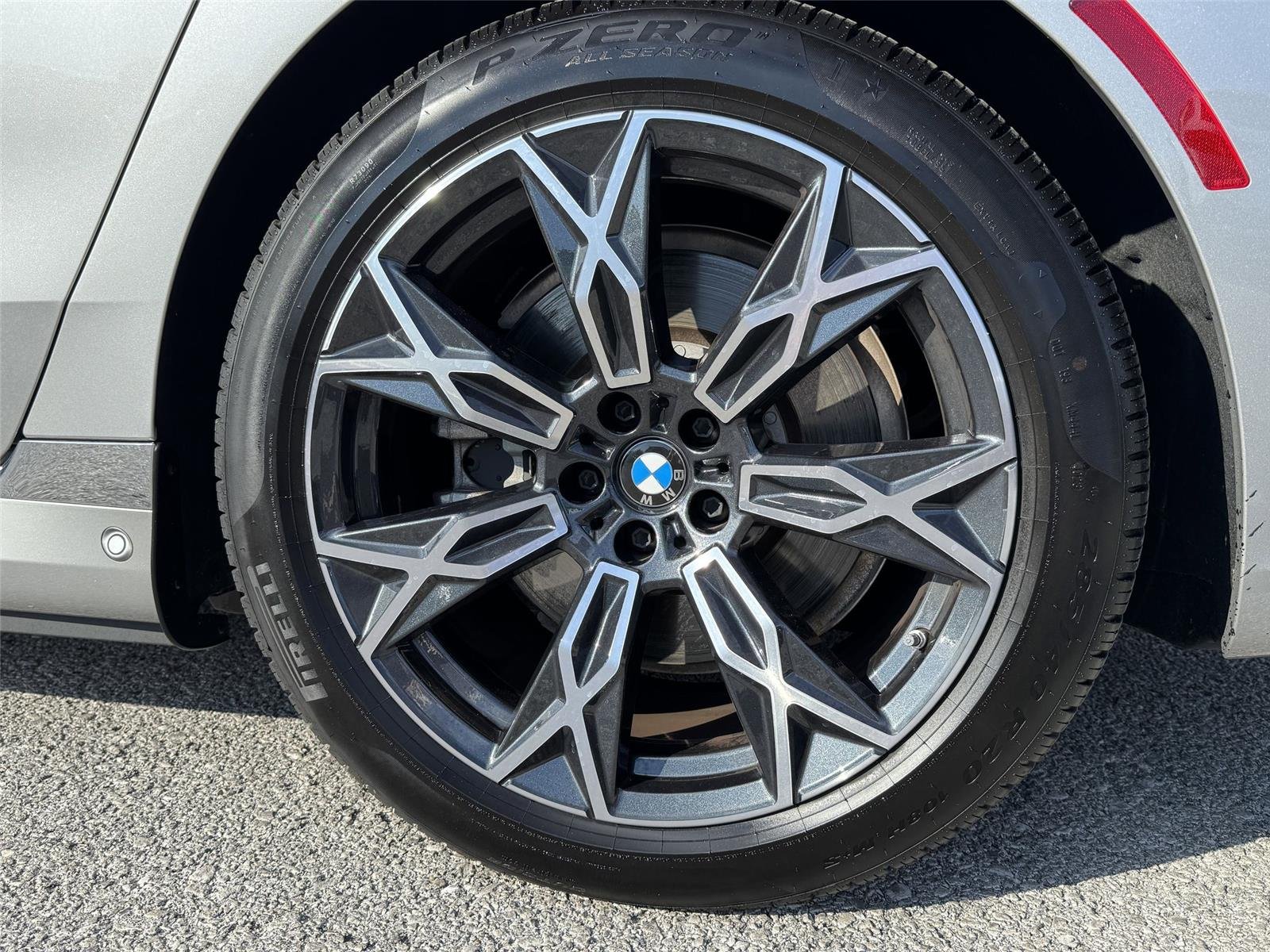2024 BMW i7 Base - Photo 9