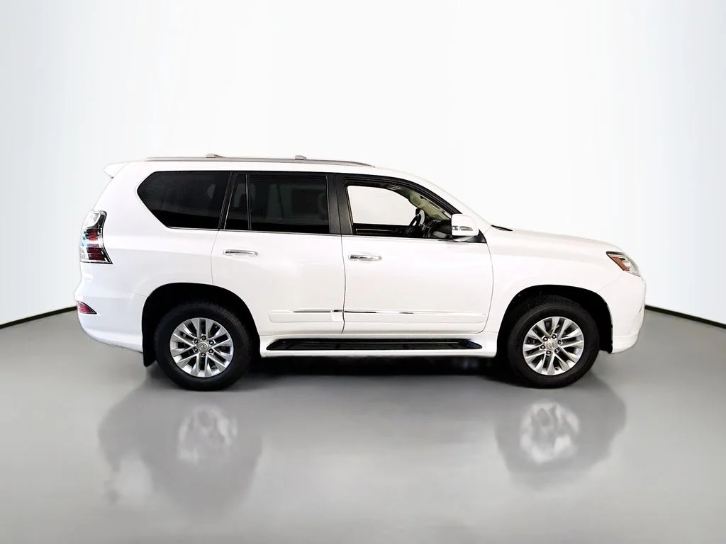 Used 2019 Starfire Pearl Lexus Premium image 13