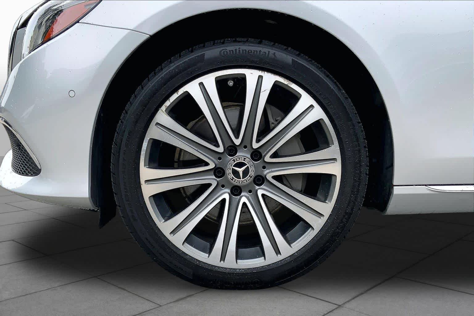 Used 2020 Iridium Silver Metallic Mercedes-Benz E 350 image 11