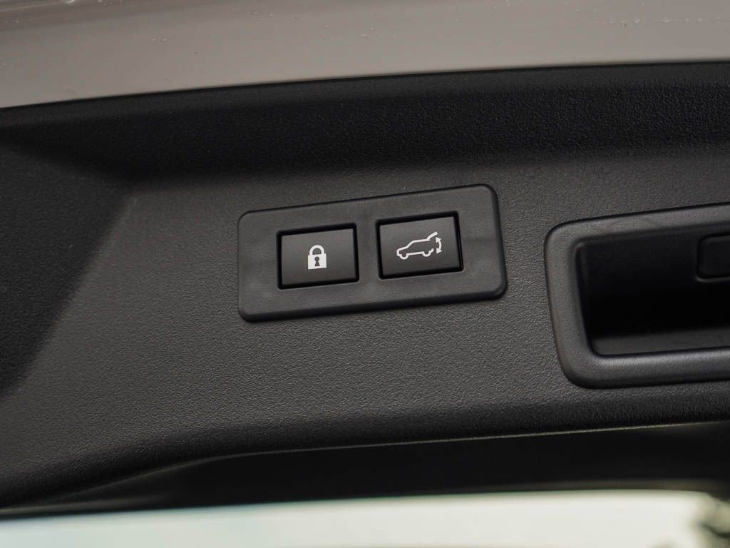 2026 Subaru Outback Limited - Photo 9