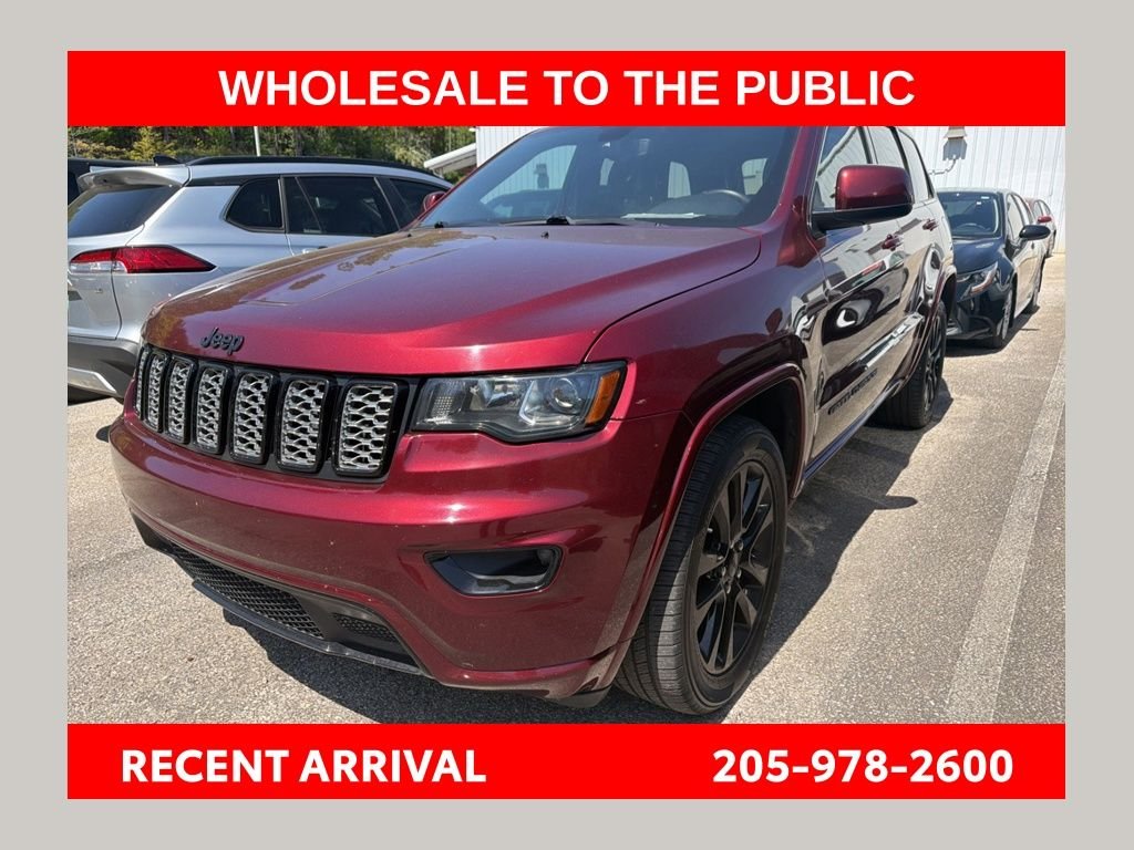 2018 Jeep Grand Cherokee Altitude's photo