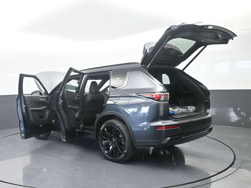 New 2026 Graphite Gray Mitsubishi BLACK EDITION S-AWC image 79