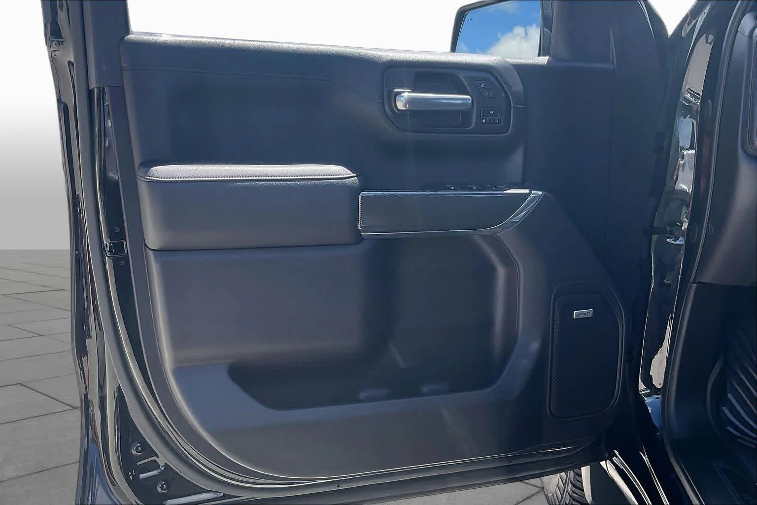 Used 2020 Onyx Black GMC AT4 image 18