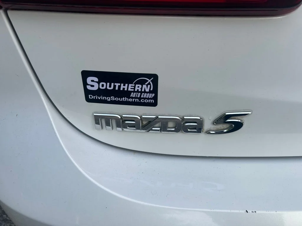 Used 2012 White Mazda Touring image 10