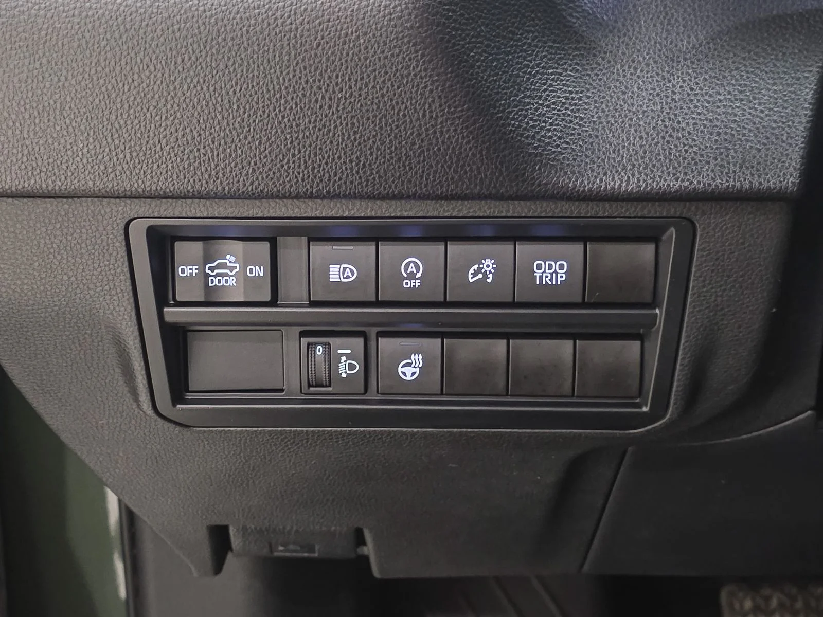 Used 2023 Green Toyota SR5 image 23