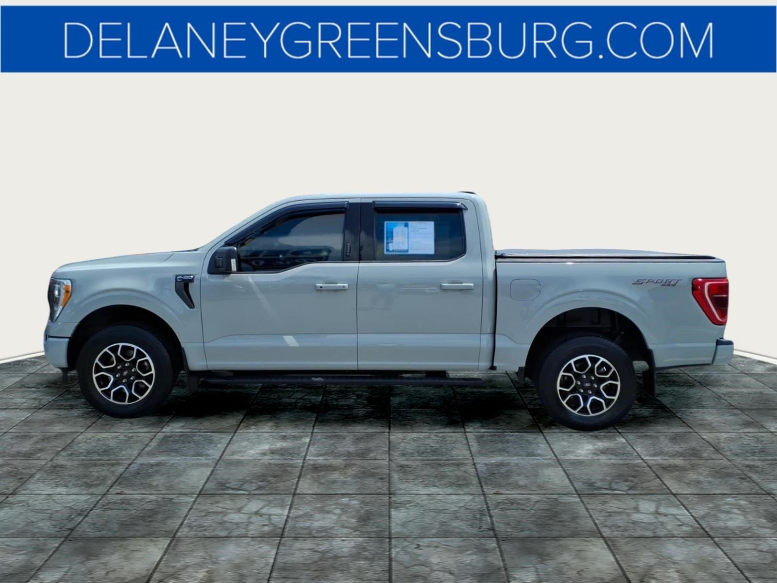Used 2023 Avalanche Ford XLT image 6