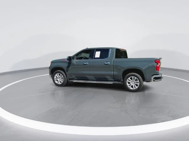 Used 2026 Gray Chevrolet LTZ image 7