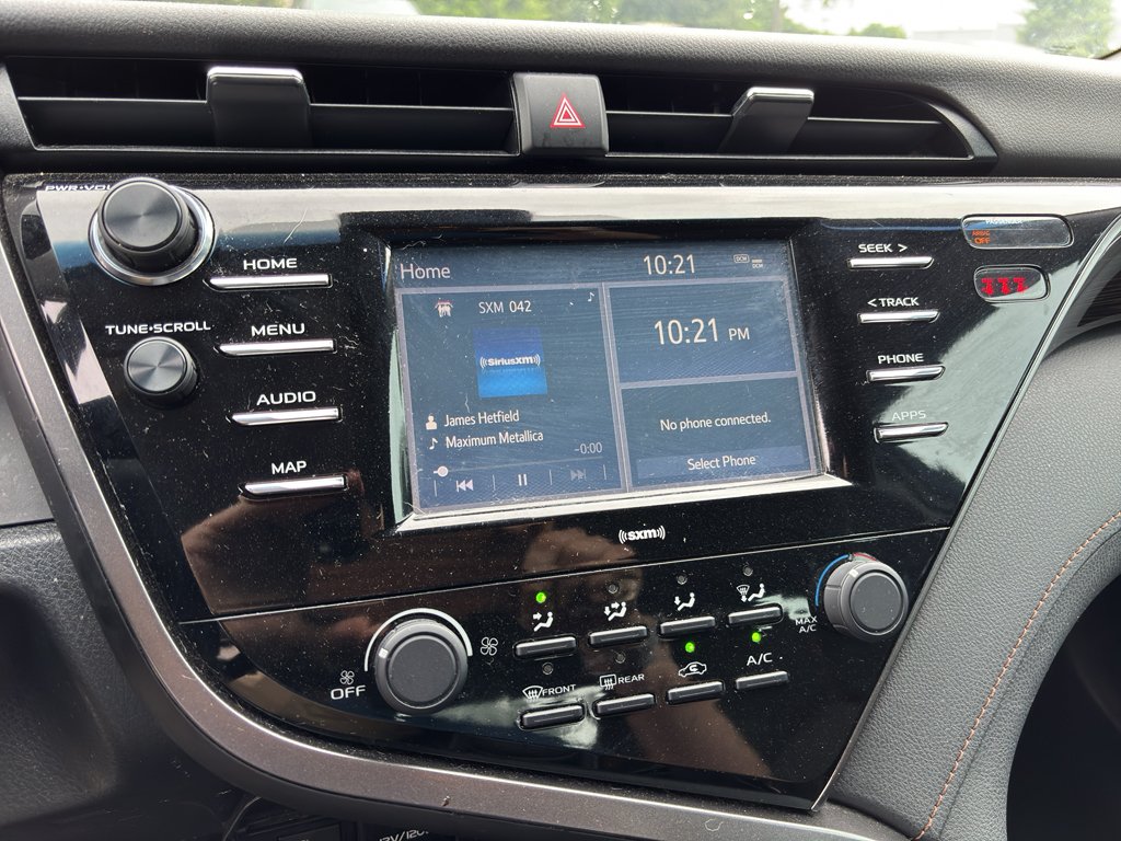 Used 2020 Galactic Aqua Mica Toyota LE image 11