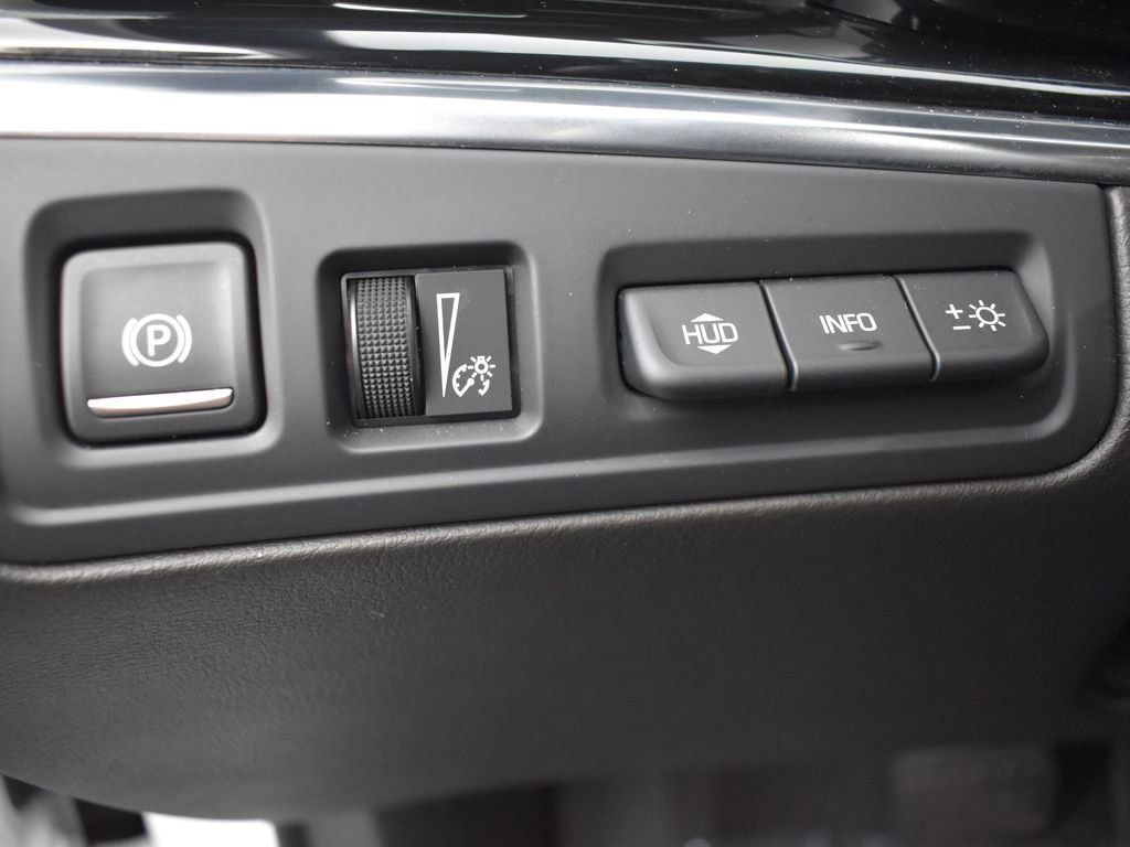 2023 CADILLAC XT6 - Image 10