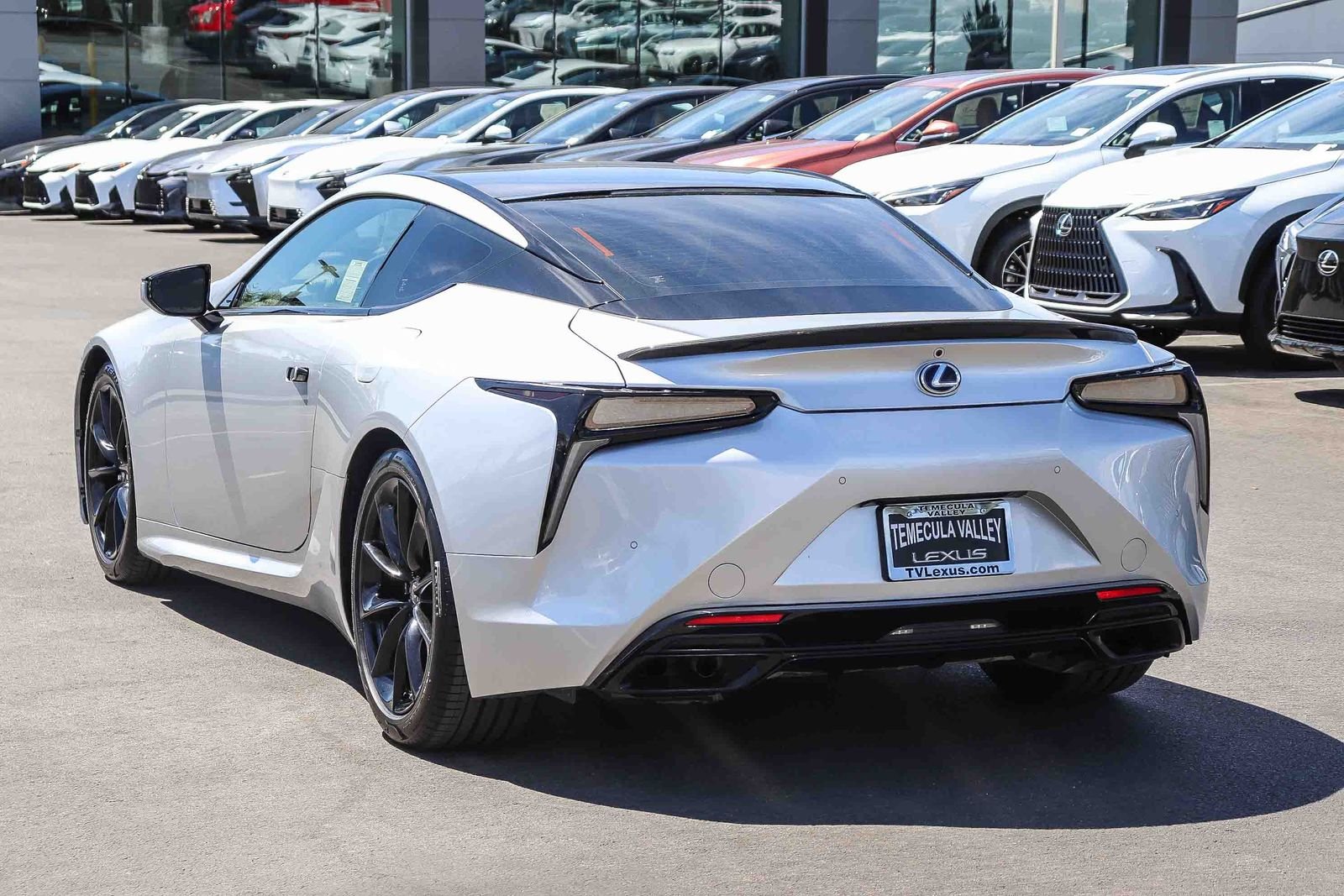 Used 2019 Silver Lexus 500h image 4