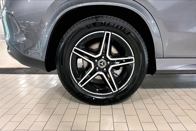 New 2026 Gray Mercedes-Benz GLE 450 image 22
