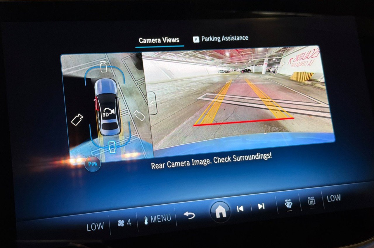 New 2027 MANUFAKTUR Alpine Grey Mercedes-Benz E 450 4MATIC® Sedan image 18