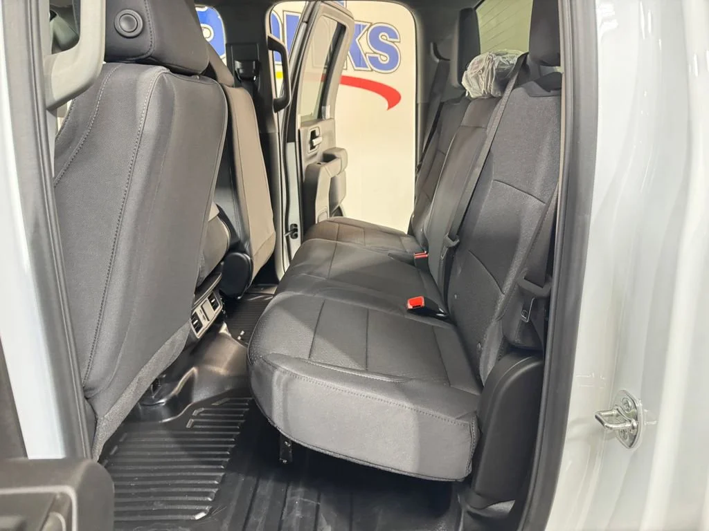 2026 GMC Sierra 2500HD Pro - Photo 10