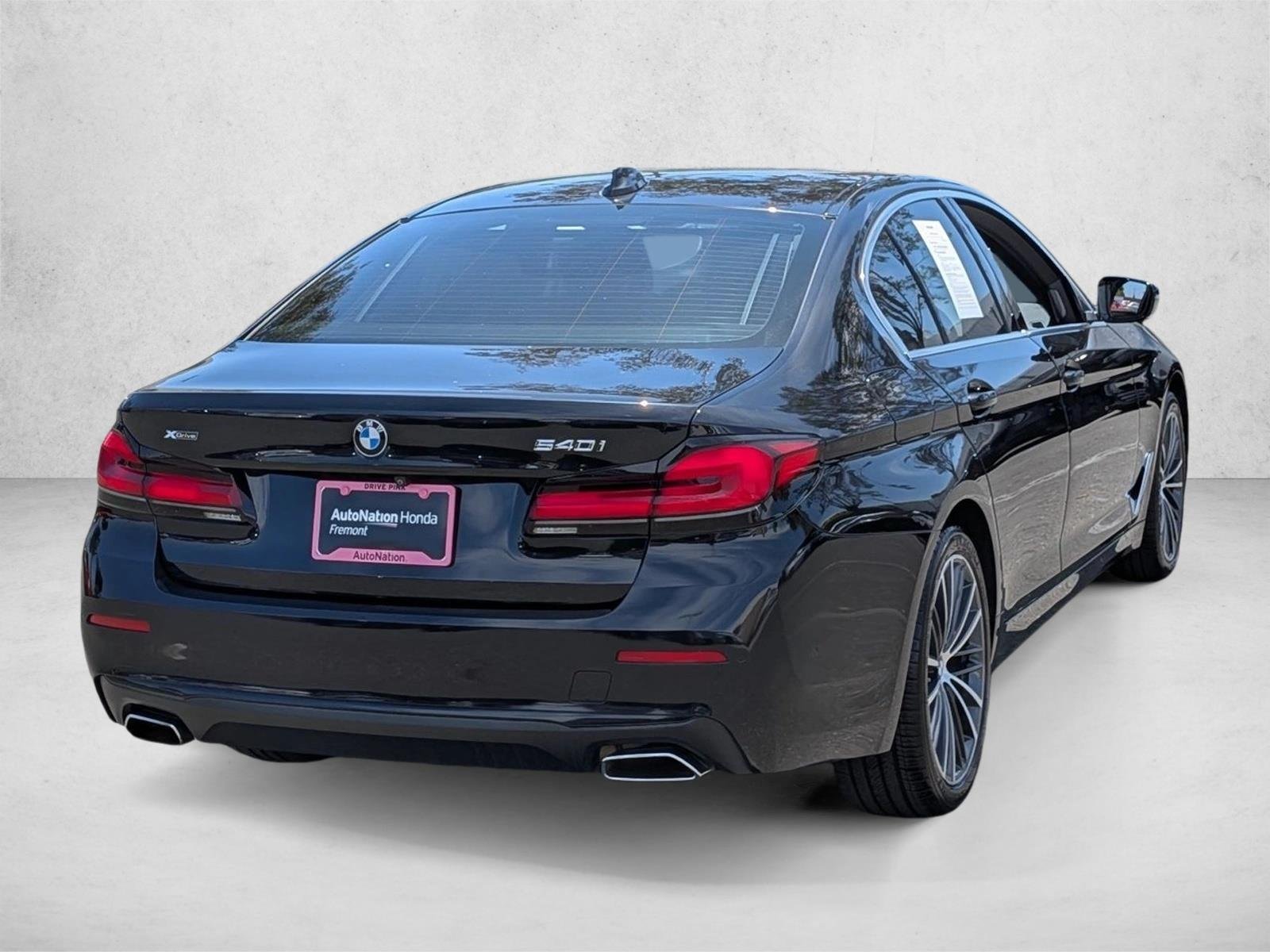 Used 2021 Black BMW 540i xDrive image 5