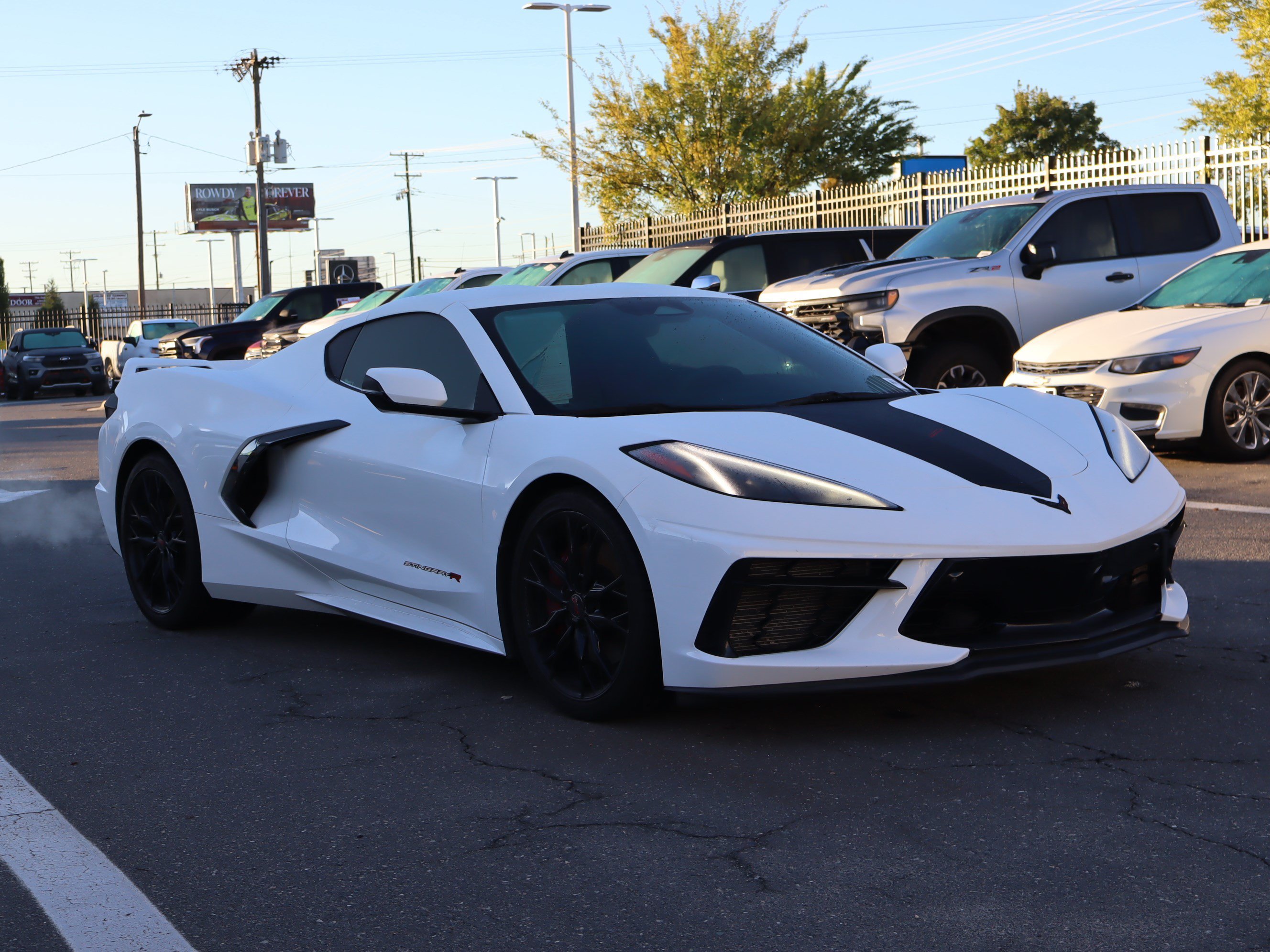 Used 2024 Arctic White Chevrolet 3LT image 1