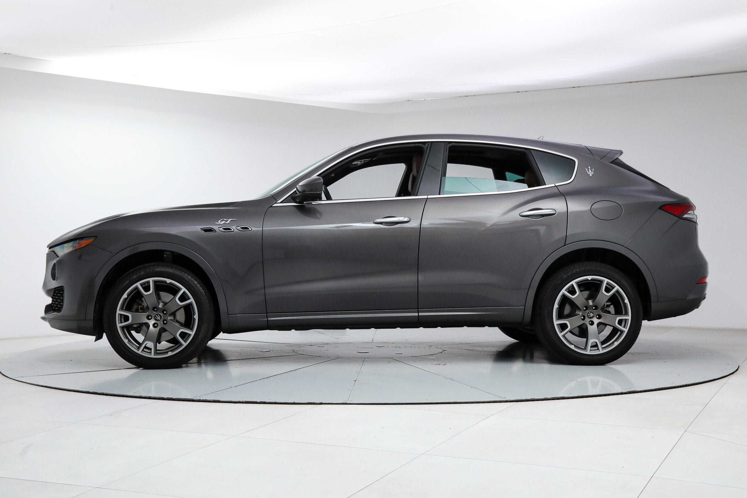Certified Used 2023 Gray Maserati GT image 2