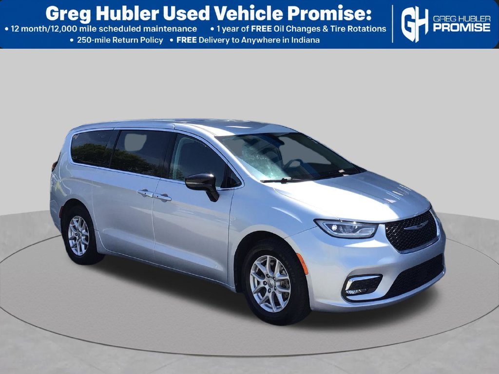 Used 2024 Silver Chrysler Touring L image 1