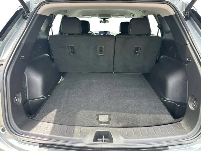 Used 2024 Gray Chevrolet LT image 11