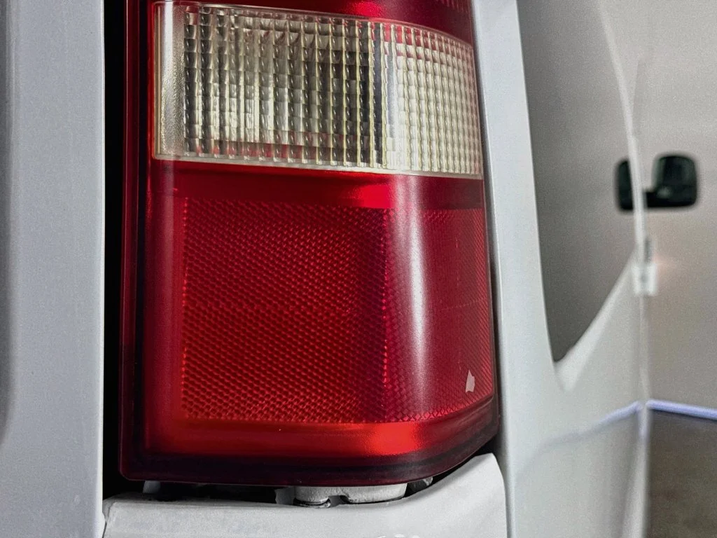 Used 2008 Summit White Chevrolet LS image 28