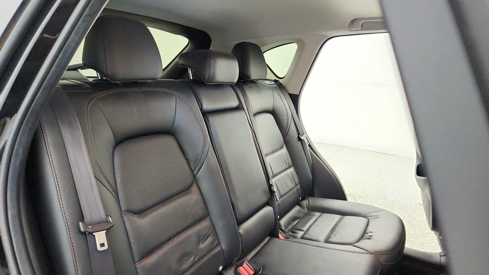 Used 2021 Jet Black Mica Mazda Grand Touring image 31