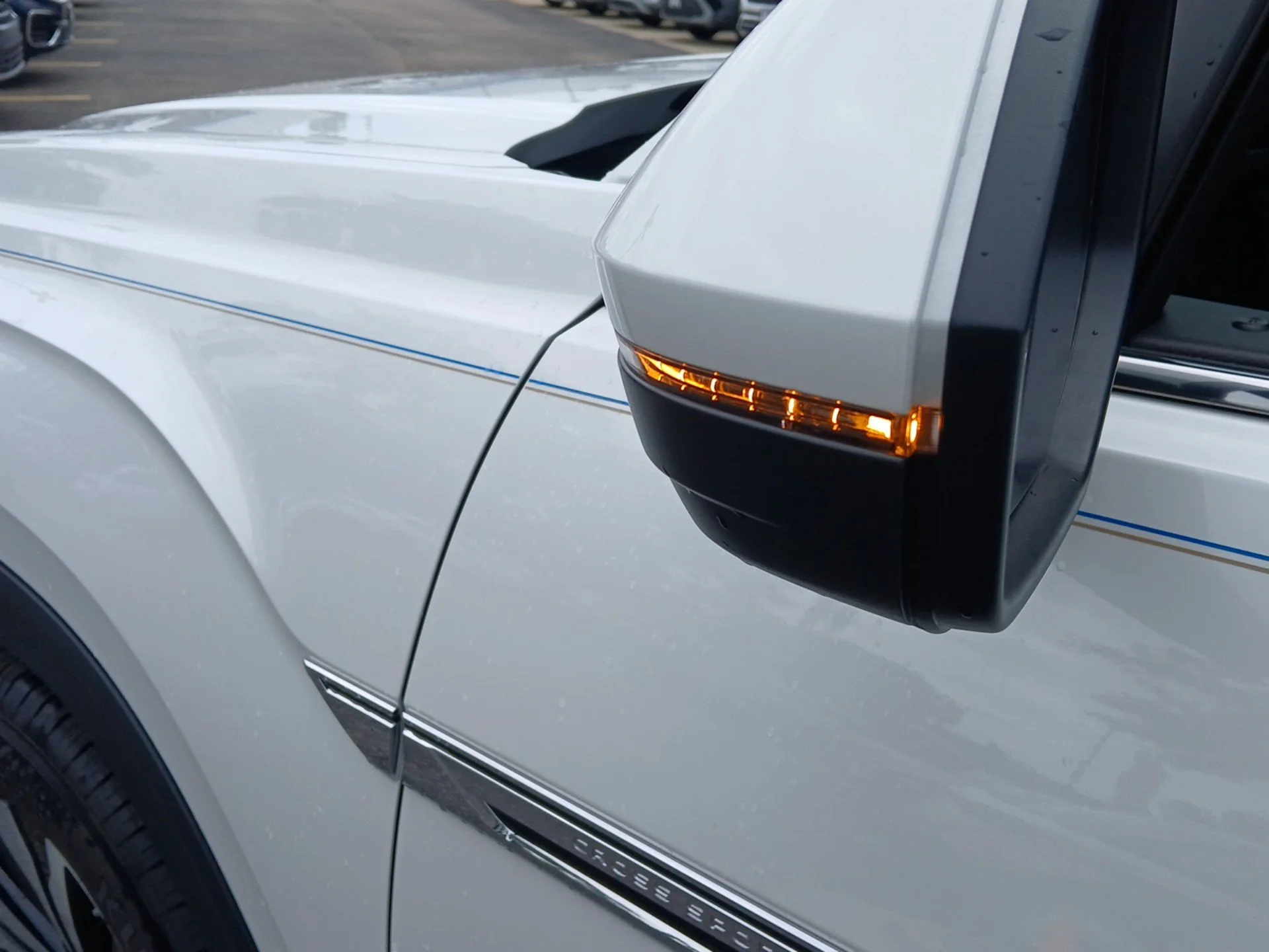 New 2026 Opal White Pearl Volkswagen 2.0T SE image 25