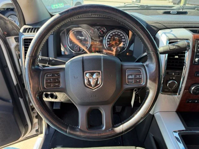 Used 2012 Silver Ram Laramie image 15