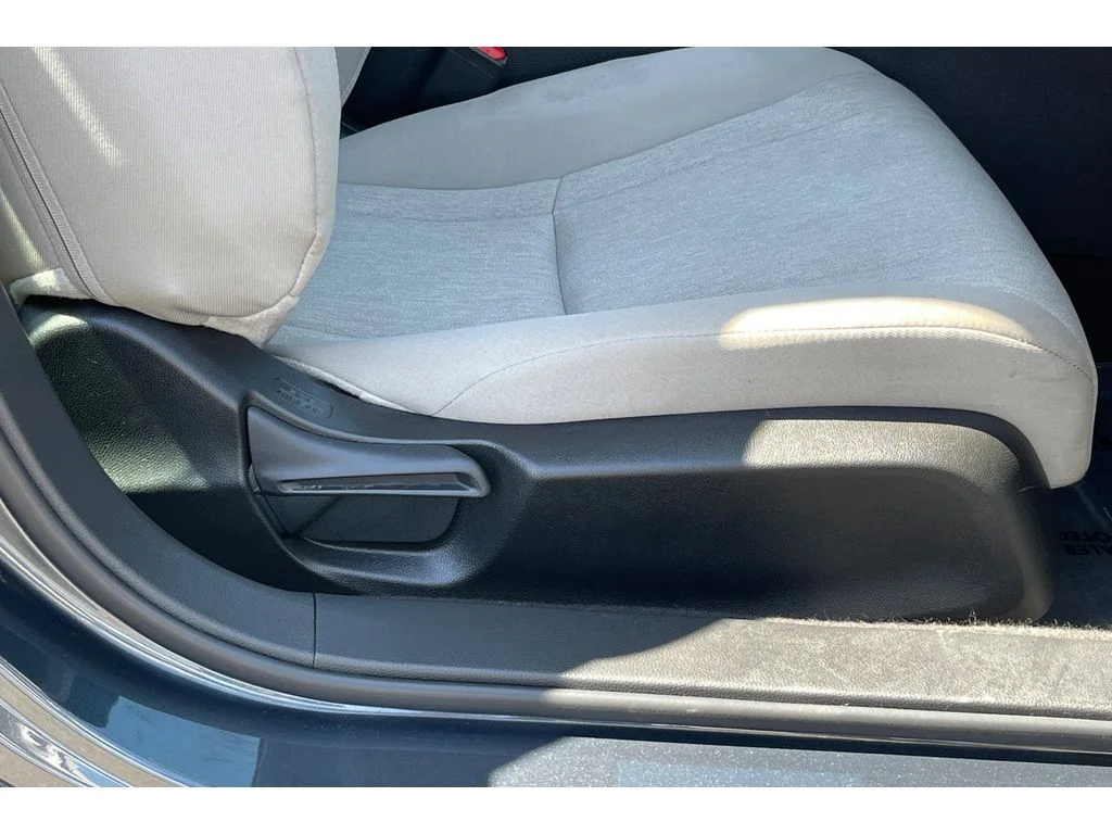 Used 2024 Meteorite Gray Metallic Honda LX image 21