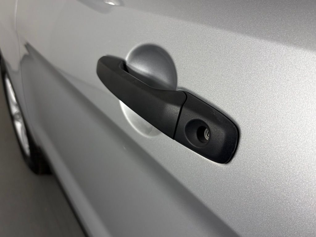 Used 2018 Silver Ford Base image 12