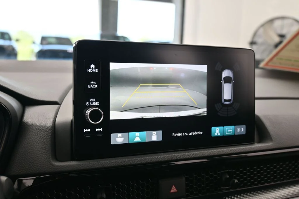 Used 2024 White Honda EX-L image 18