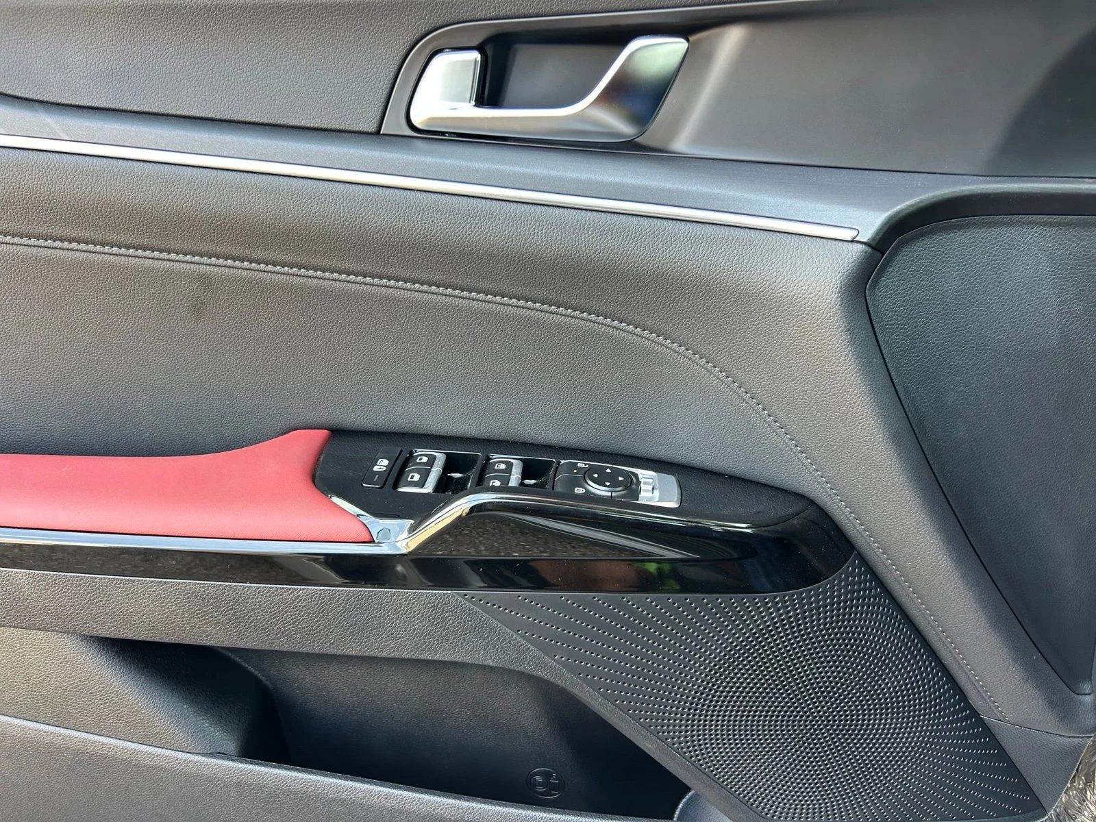 New 2026 Gray Kia GT-Line image 10