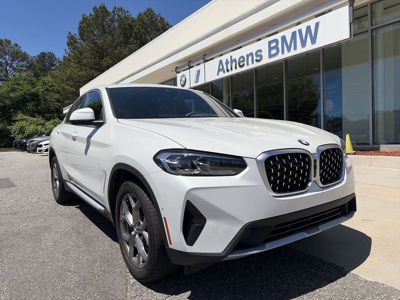 2025 BMW X4 xDrive30i's photo