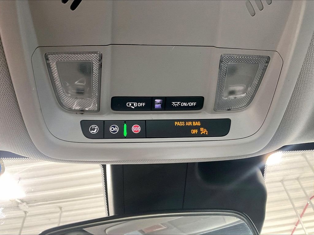 Used 2023 Gray Chevrolet LT image 25