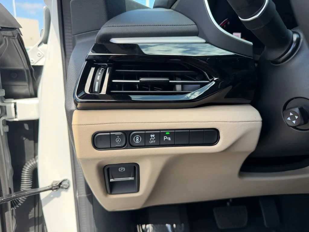 New 2026 Platinum White Pearl Acura Technology Package image 20