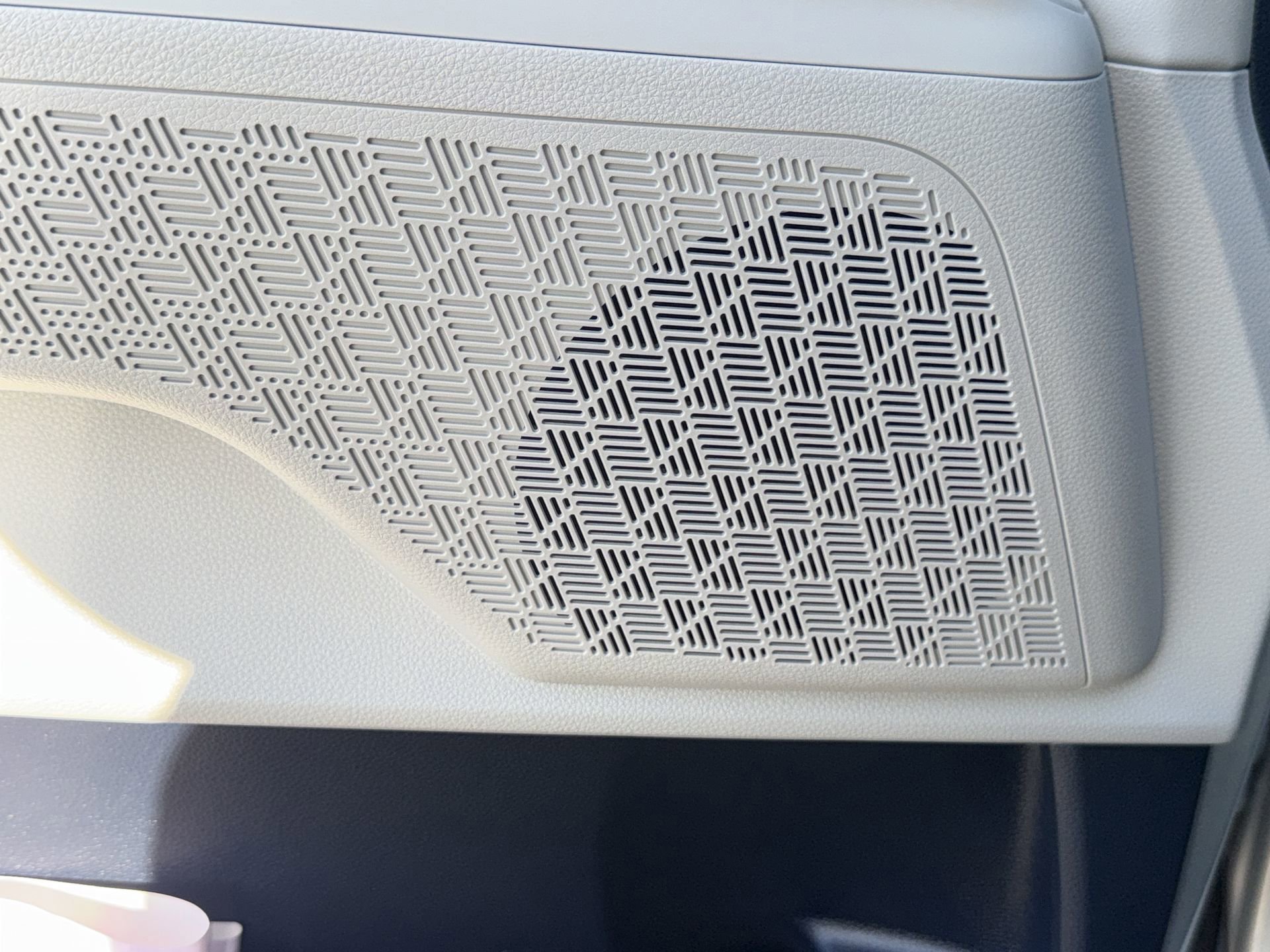 New 2026 Ivory Silver Kia EX image 19