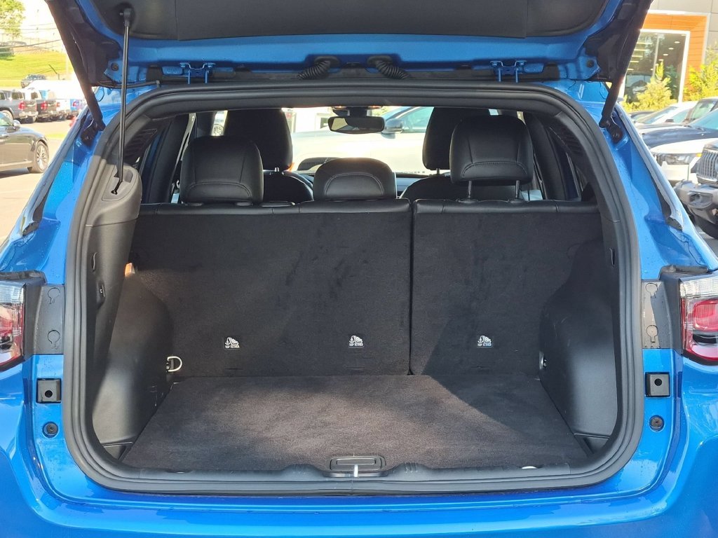 Used 2026 Blue Jeep Limited image 6